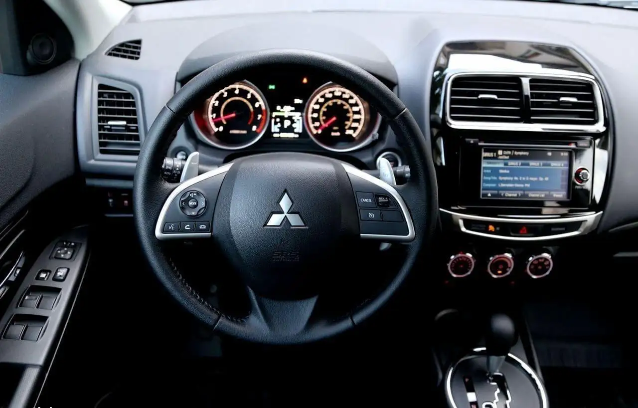 Mitsubishi RVR снимка Mitsubishi RVR