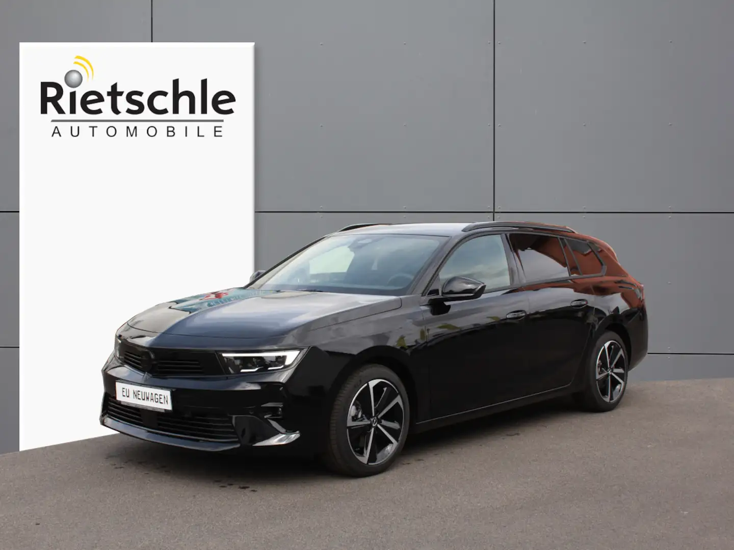 Opel Astra GS Line ST Automatik IntelliLux Kamera Černá - 1