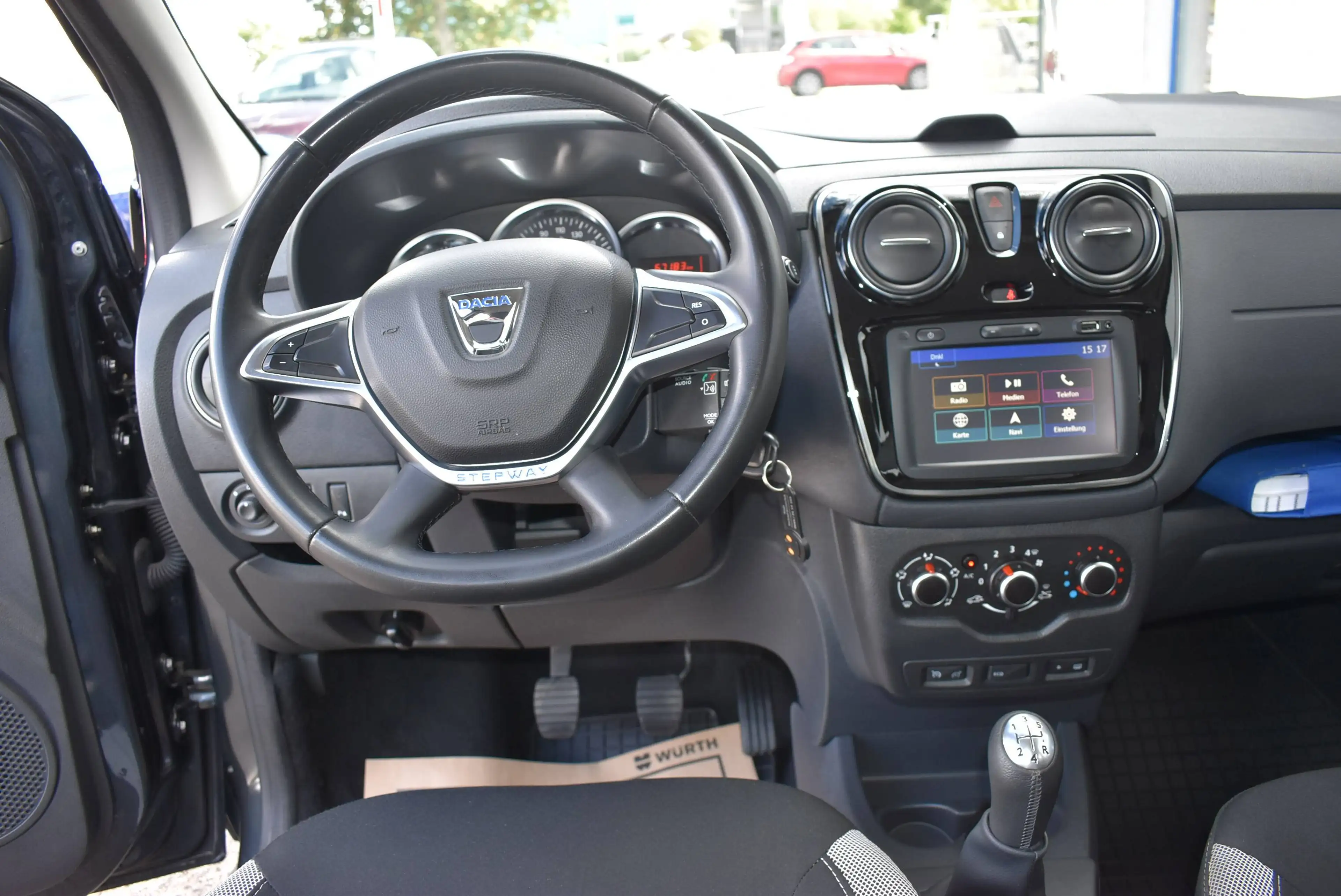 Dacia Lodgy Stepway — photo 7
