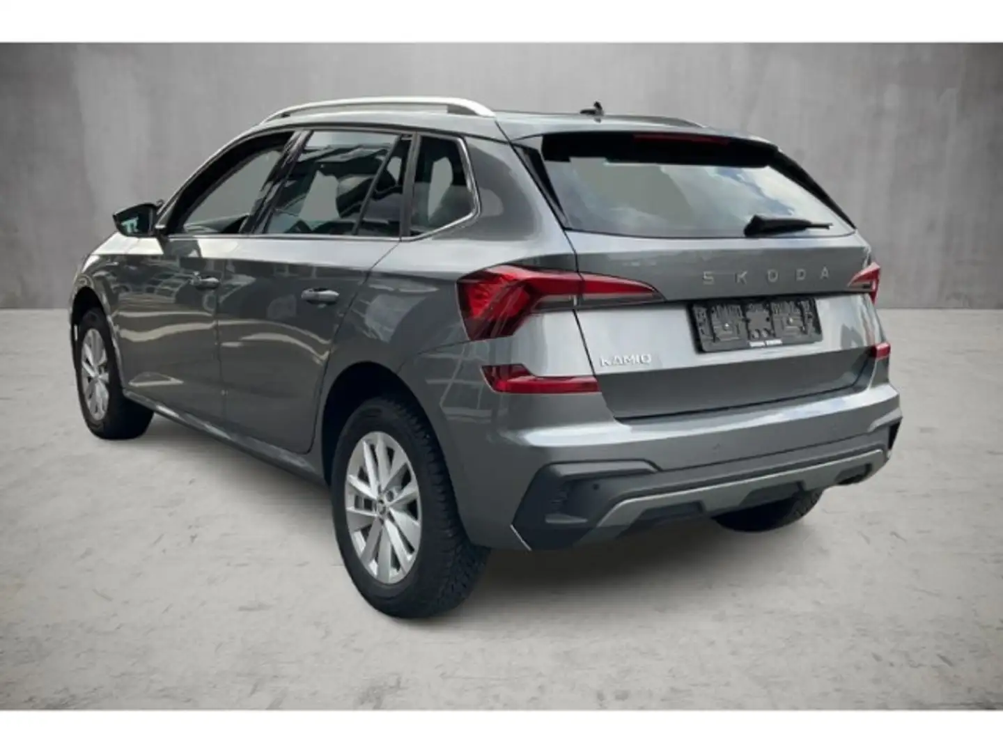 Skoda Kamiq 1.0 TSI DSG SELECTION KAMERA PDC SITZHZG LED Grau - 2