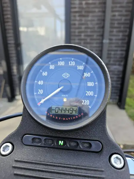 Harley-Davidson Iron 883 - foto 4