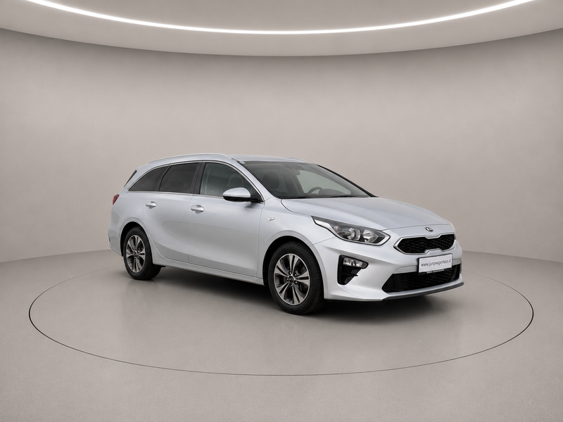 Kia Ceed SW / cee'd SW 1,5 TGDI Silber 48V DCT — photo 3