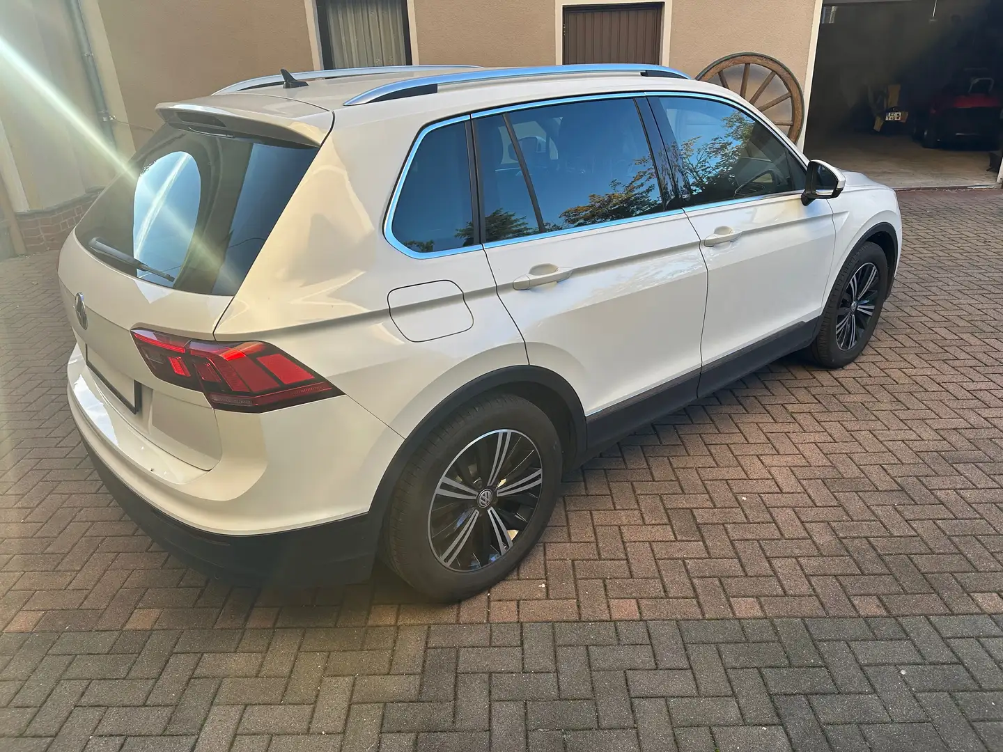 Volkswagen Tiguan Tiguan 1.4 TSI ACT OPF Sound Weiß - 2