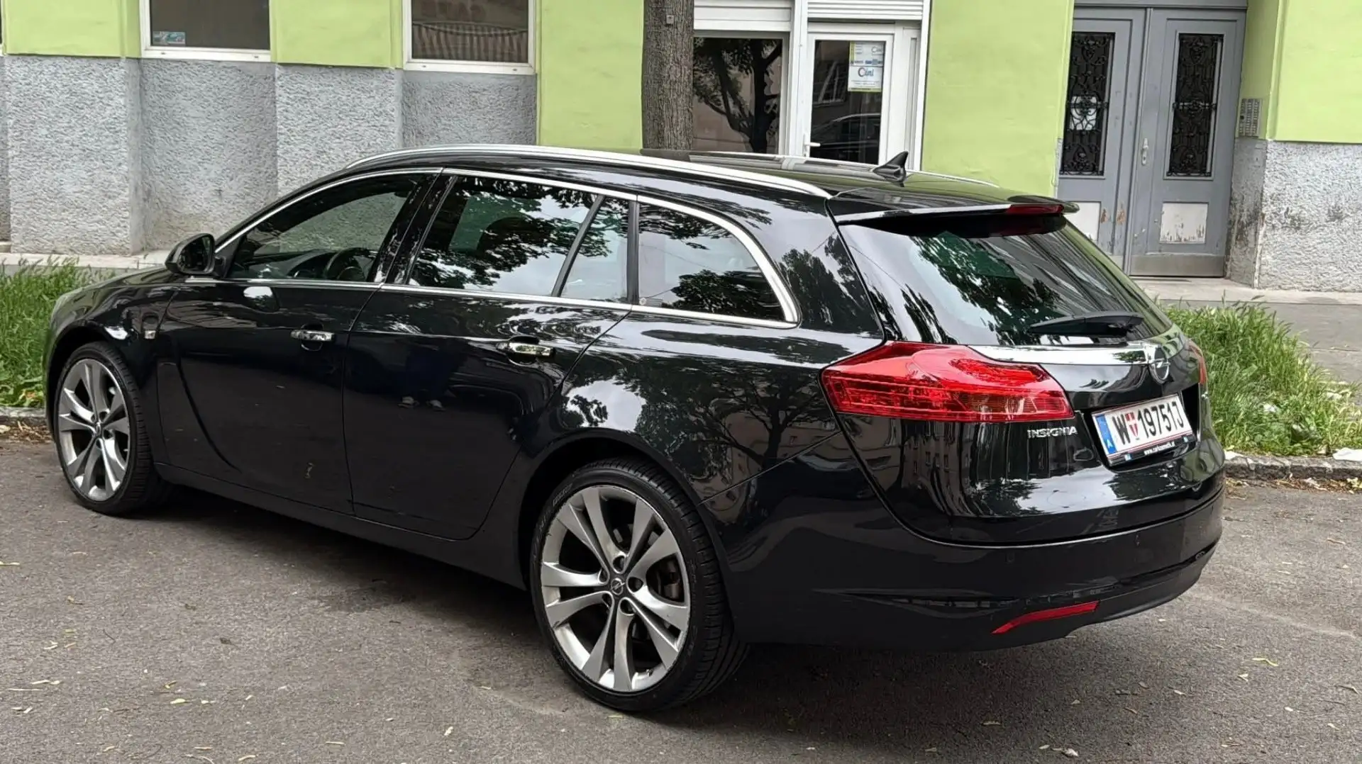 Opel Insignia Sports Tourer 2.0 cdti Cosmo 160cv auto - 2