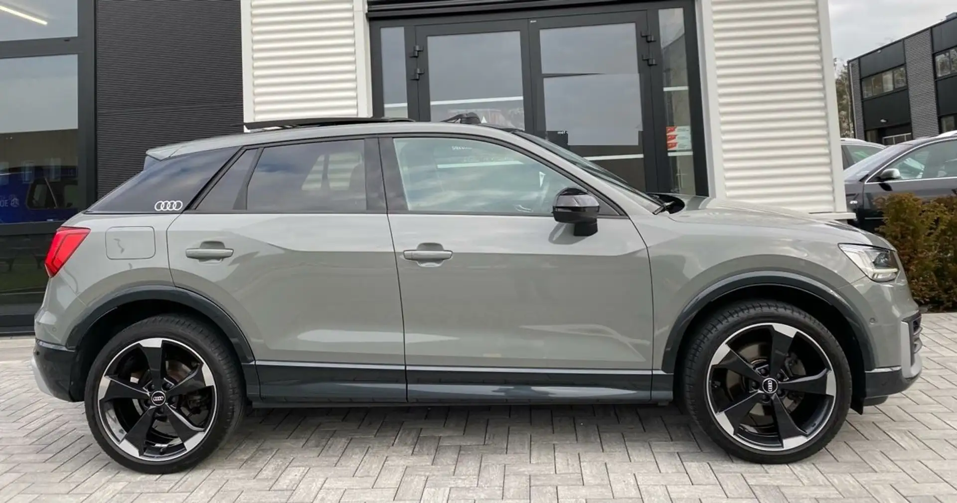 Audi Q2 Q2+2.0+tfsi+quattro+s-tronic Grau - 2