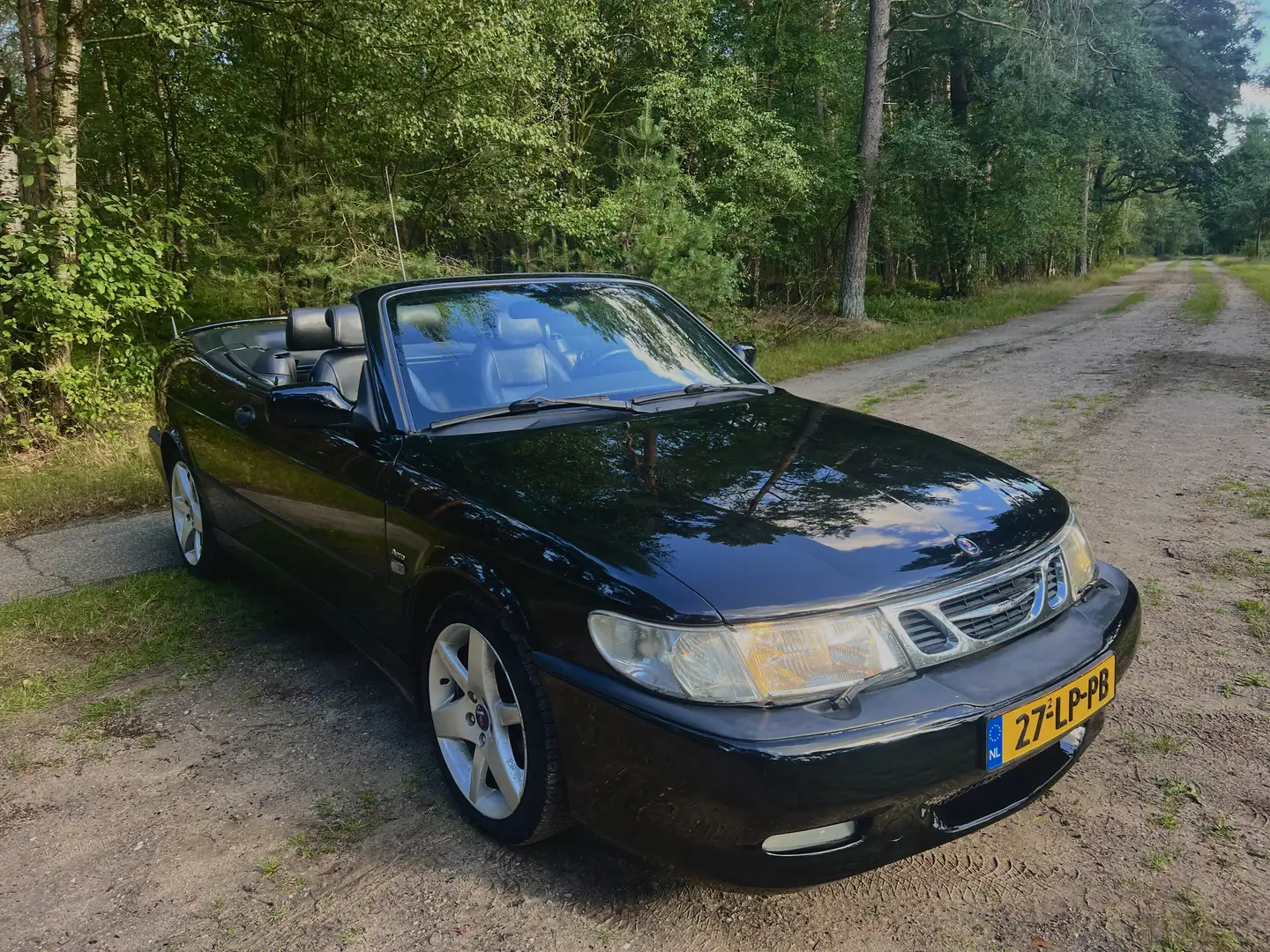 Saab 9-3 AERO 2.0i Turbo Cabrio Full Sport Package Zwart - 2