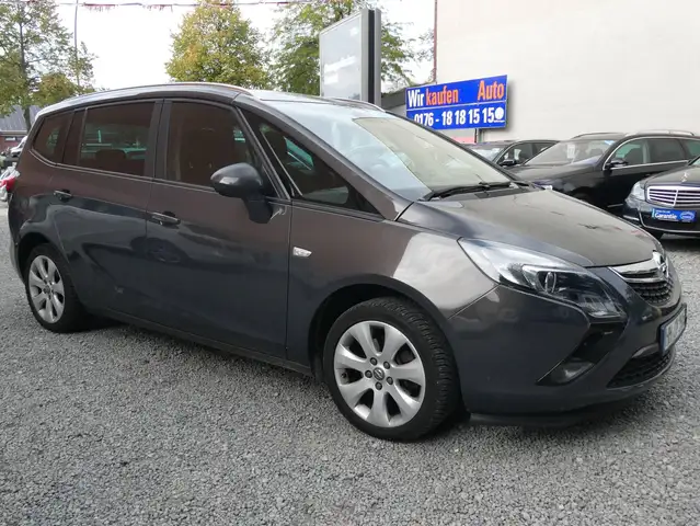 Opel Zafira Tourer Zafira 1.4 Turbo ecoFLEX TÜV "09/2028"