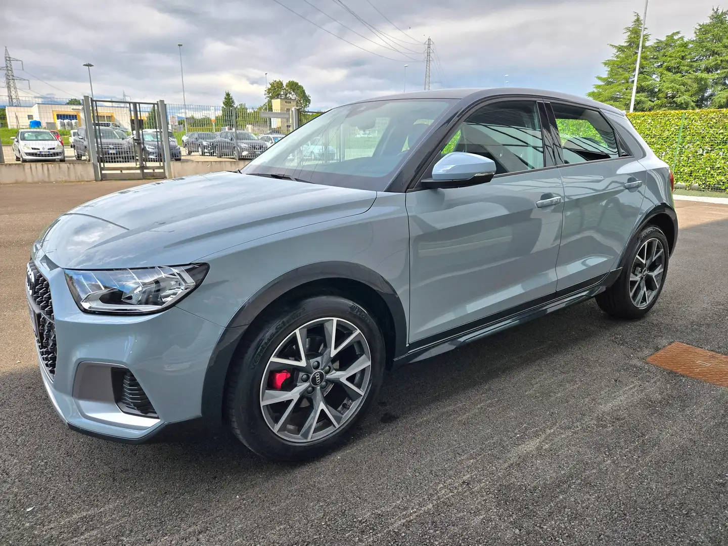 Audi A1 Citycarver 35 1.5 tfsi Admired 150cv Сірий - 1