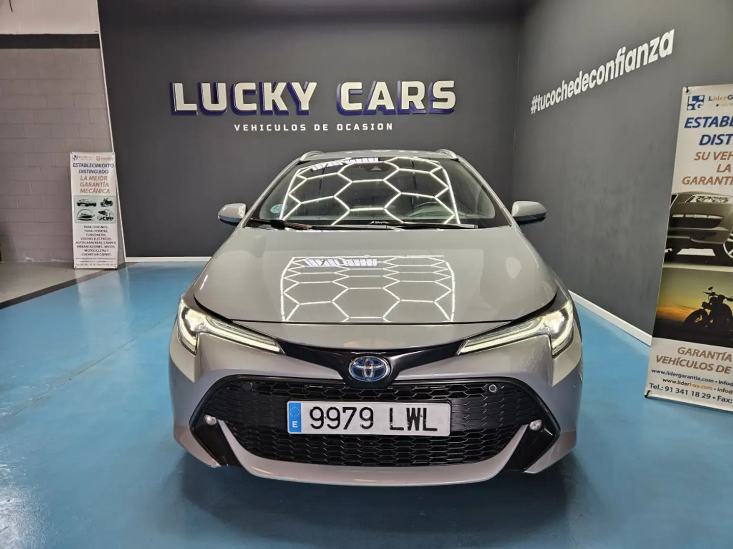 Toyota Corolla Touring Sports 180H Active Tech Gris - 1