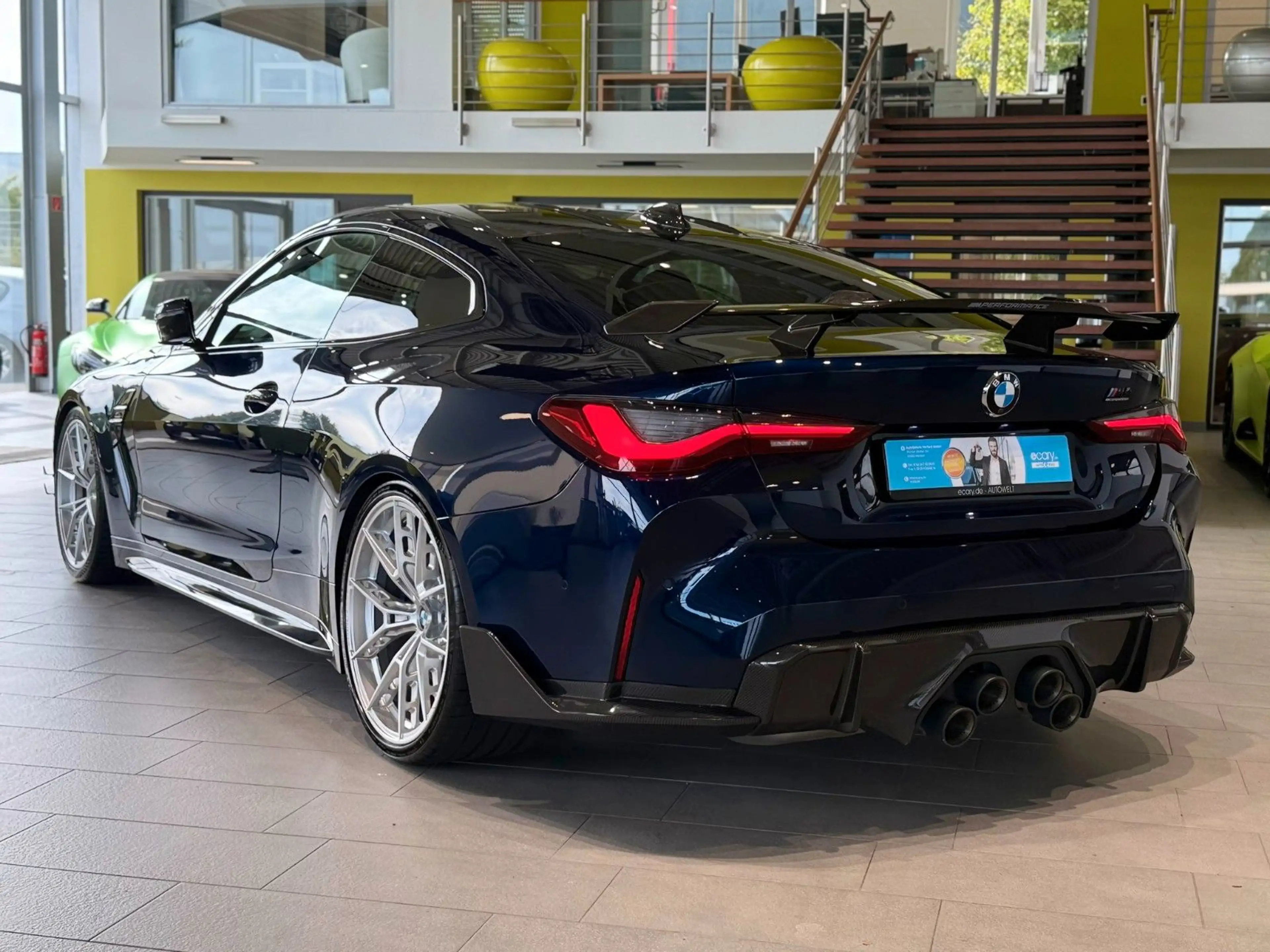 BMW M4 Coupe xDrive Competition*Sitzbel.*Carbon*HUD* — photo 6