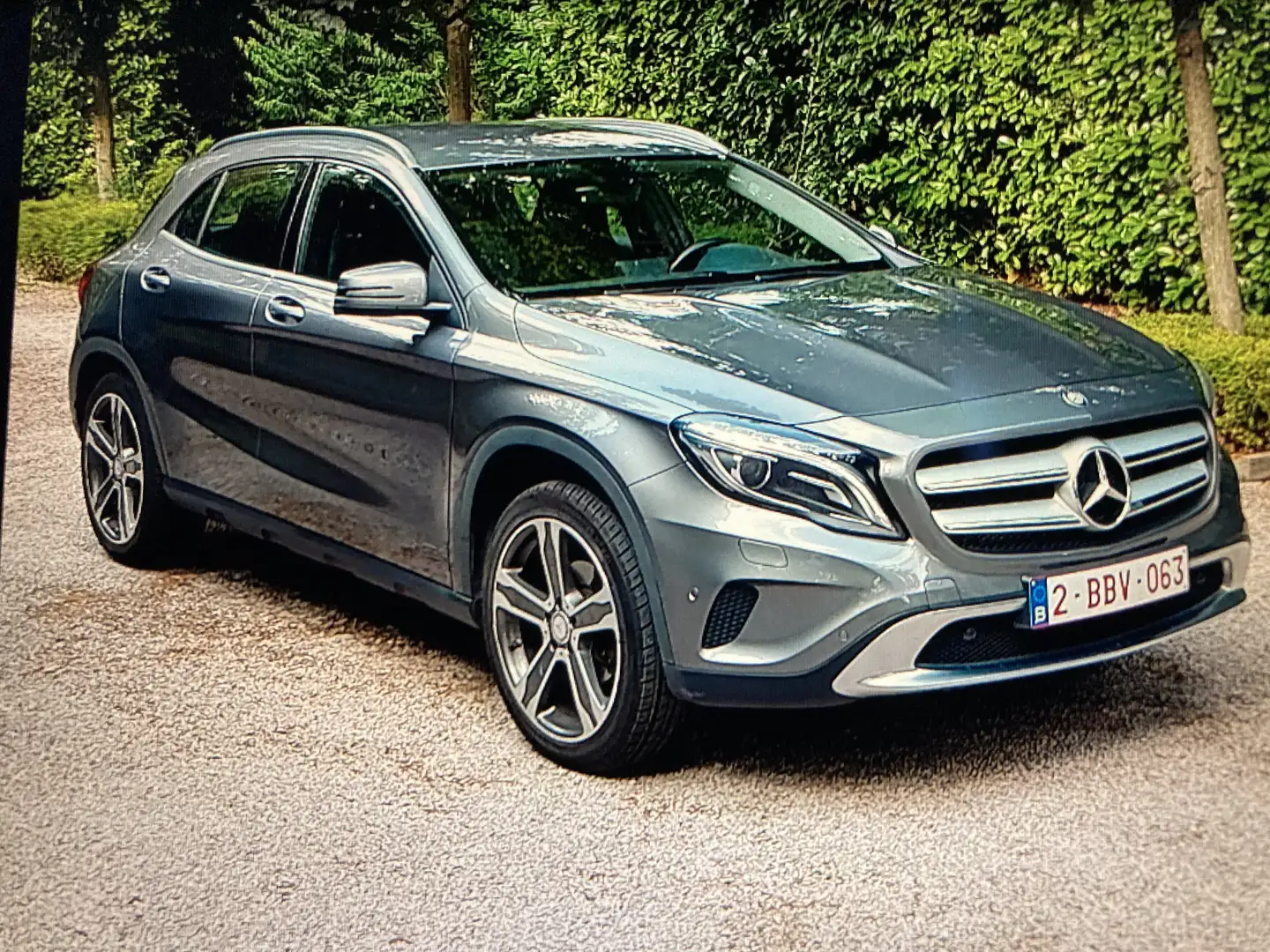 Mercedes-Benz GLA 180 Bluetooth, siège chauffant, cruise control - 2