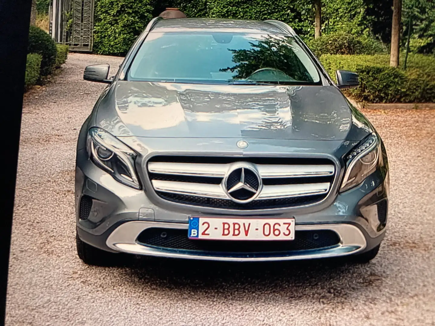 Mercedes-Benz GLA 180 Bluetooth, siège chauffant, cruise control - 1