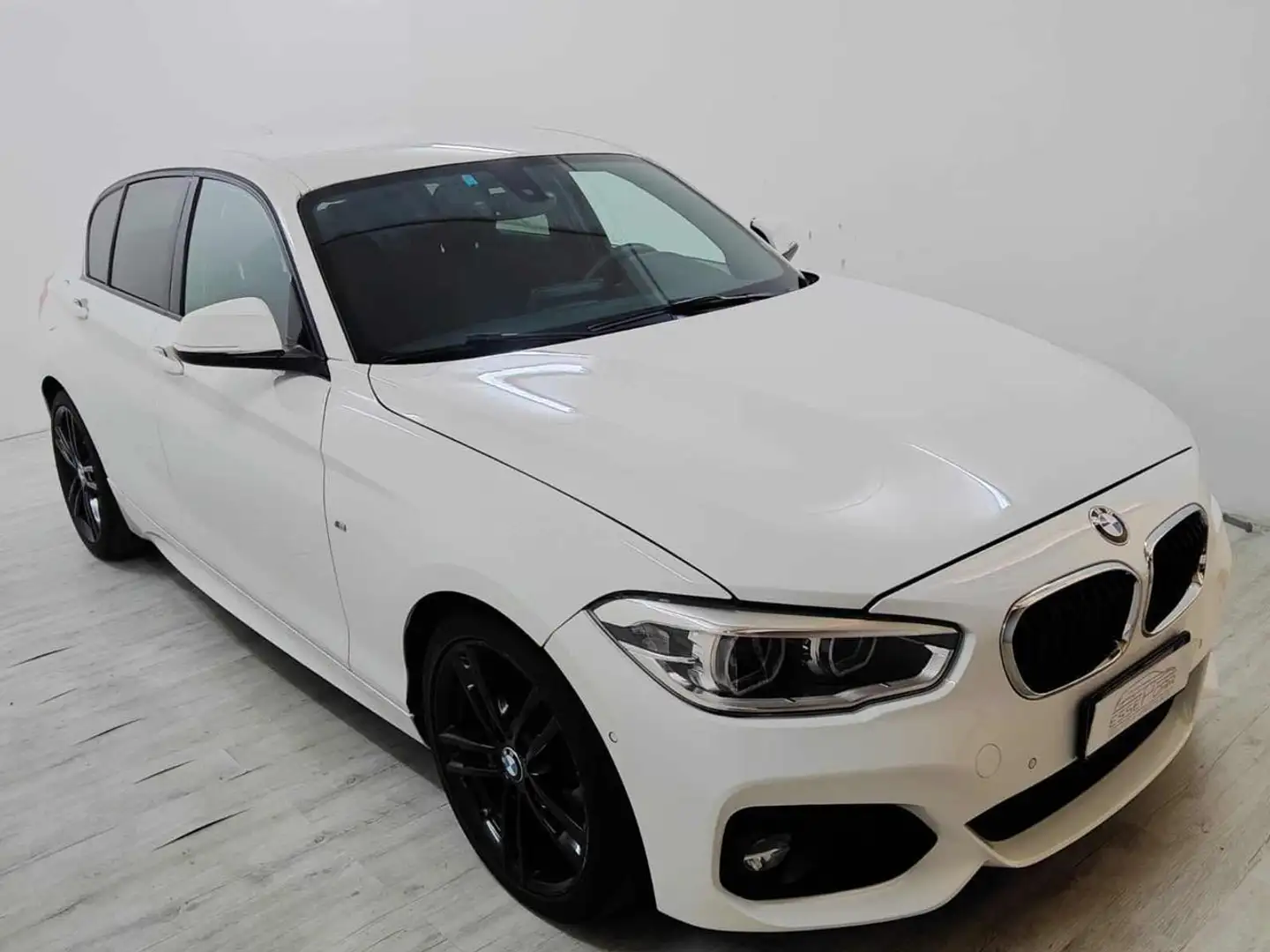BMW 118 i 5p. Msport 70.000KM AUTOMATICA Bianco - 2