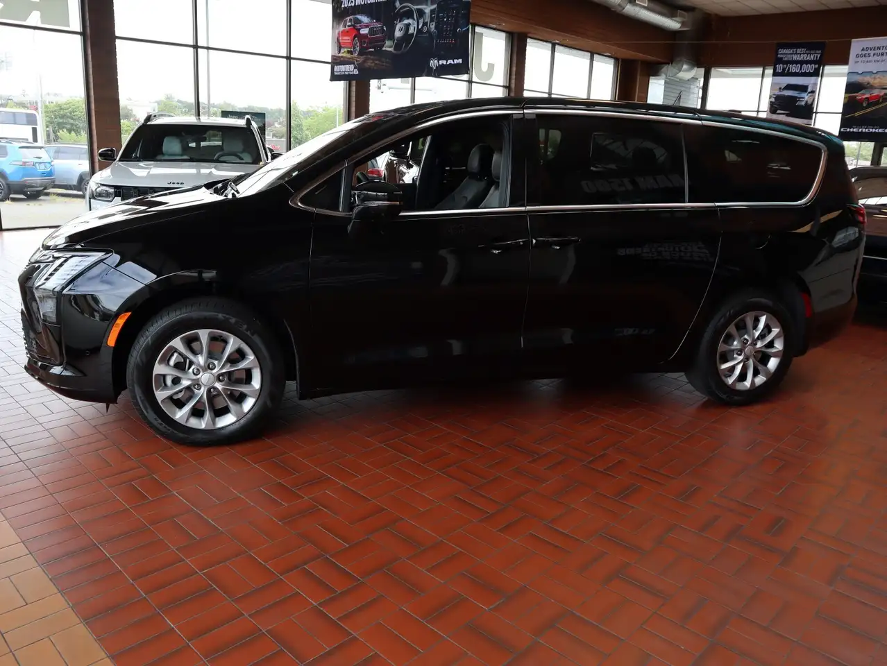 Chrysler Pacifica fotografie Chrysler Pacifica