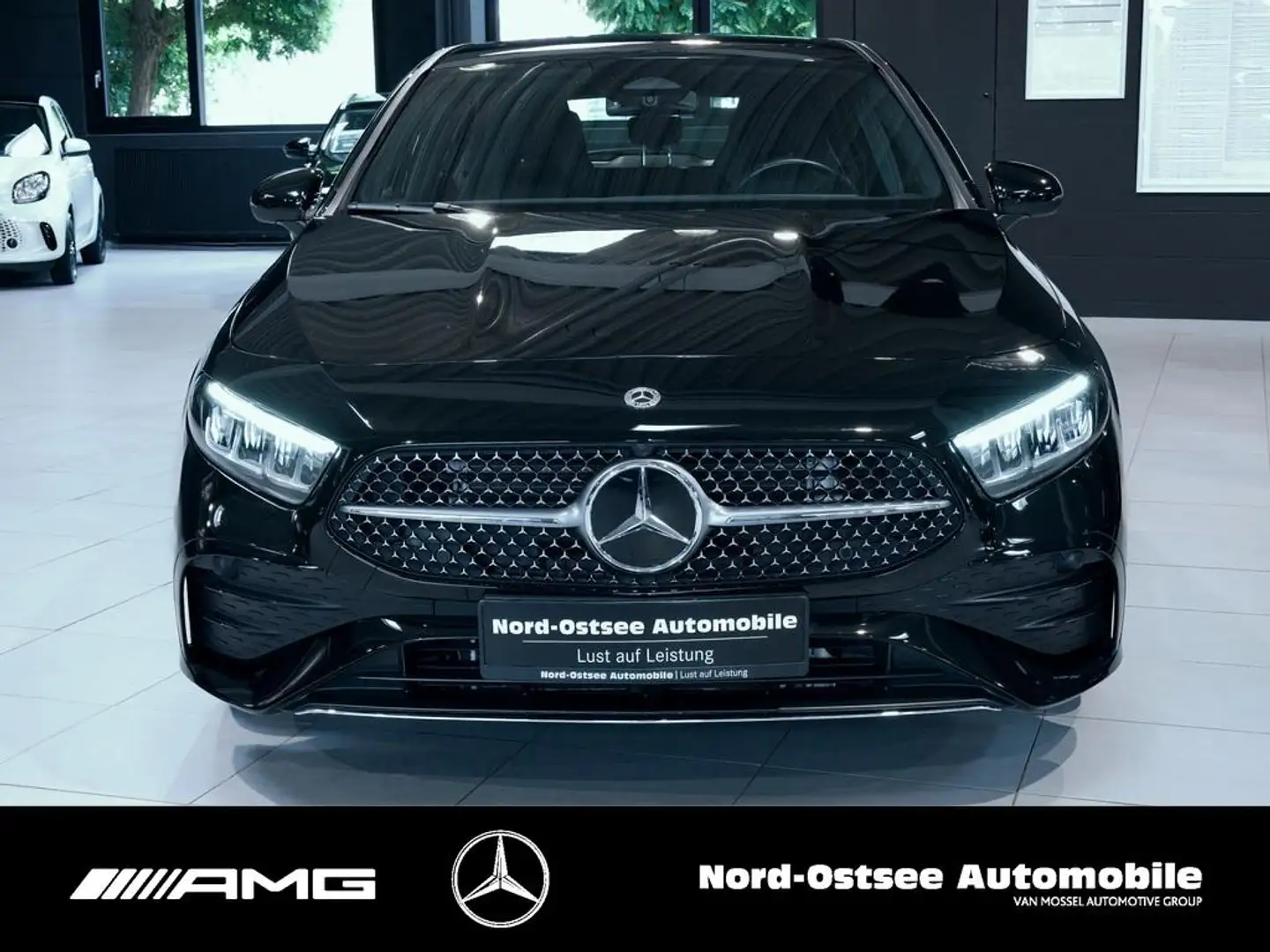 Mercedes-Benz A 200 AMG ADV.+ KAMERA LED KEYLESS MBUX DISTR. Noir - 2
