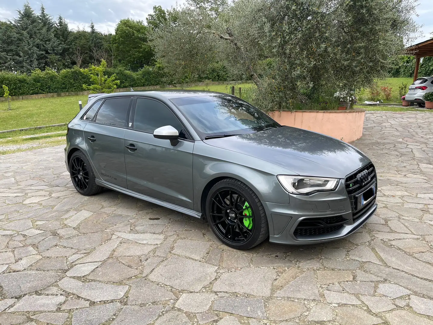 Audi S3 Sportback 2.0 tfsi quattro s-tronic Gris - 1