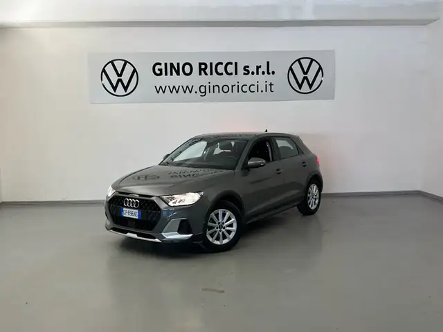Audi A1 Allstreet 25 TFSI Business