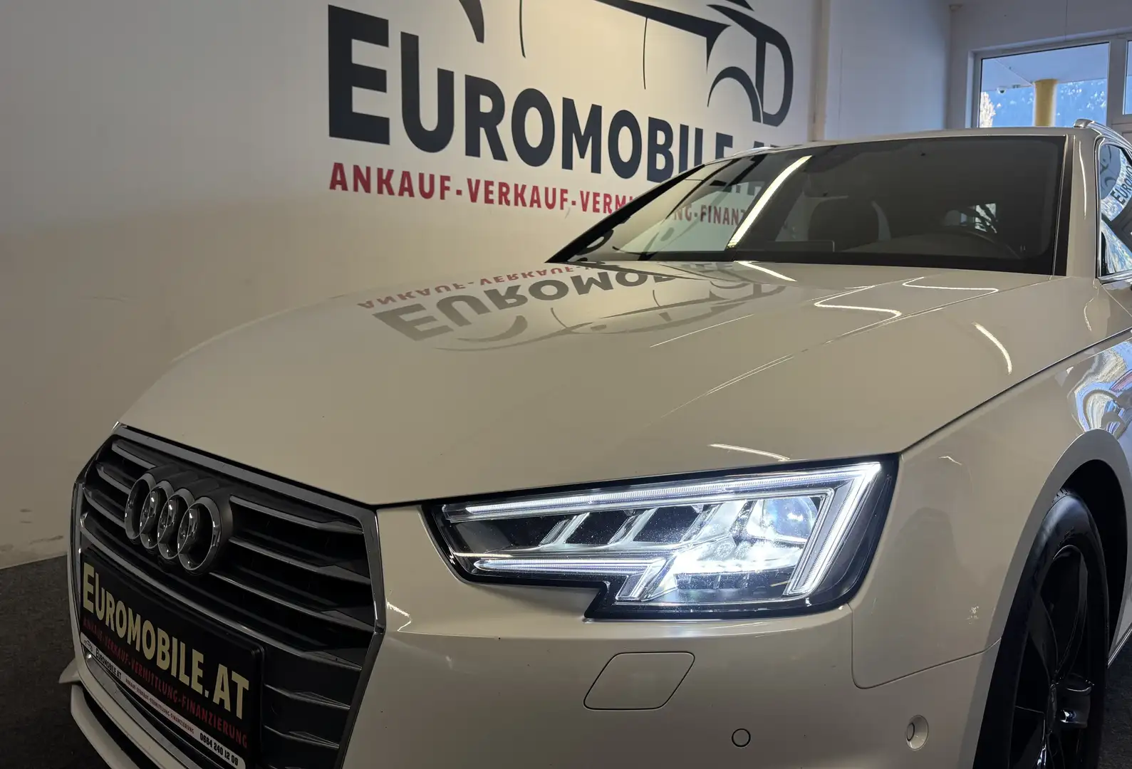 Audi A4 40 TDI Sport MATRIX*B&O*3-ZON.*Assistenzpaket Tour Wit - 2