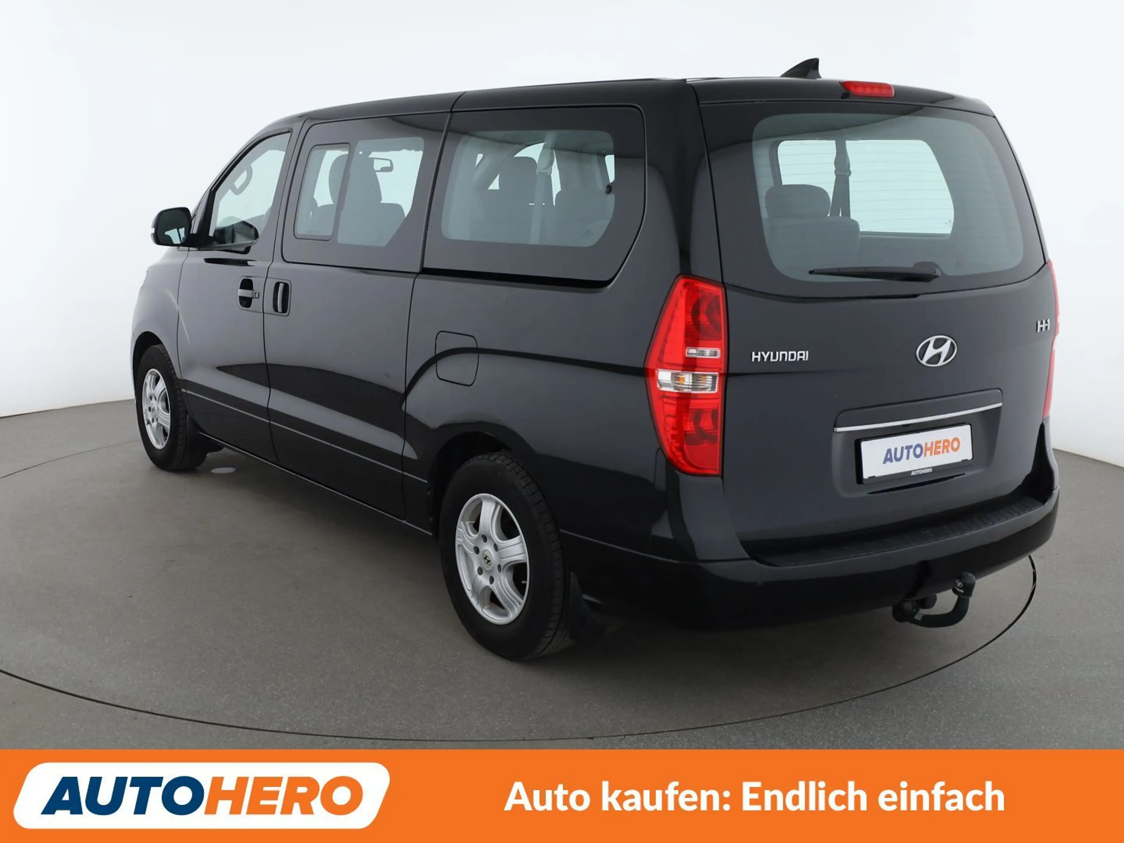 Hyundai H-1 2.5 CRDi Travel Trend*NAVI*CAM*PDC*SHZ*AHK* — photo 4