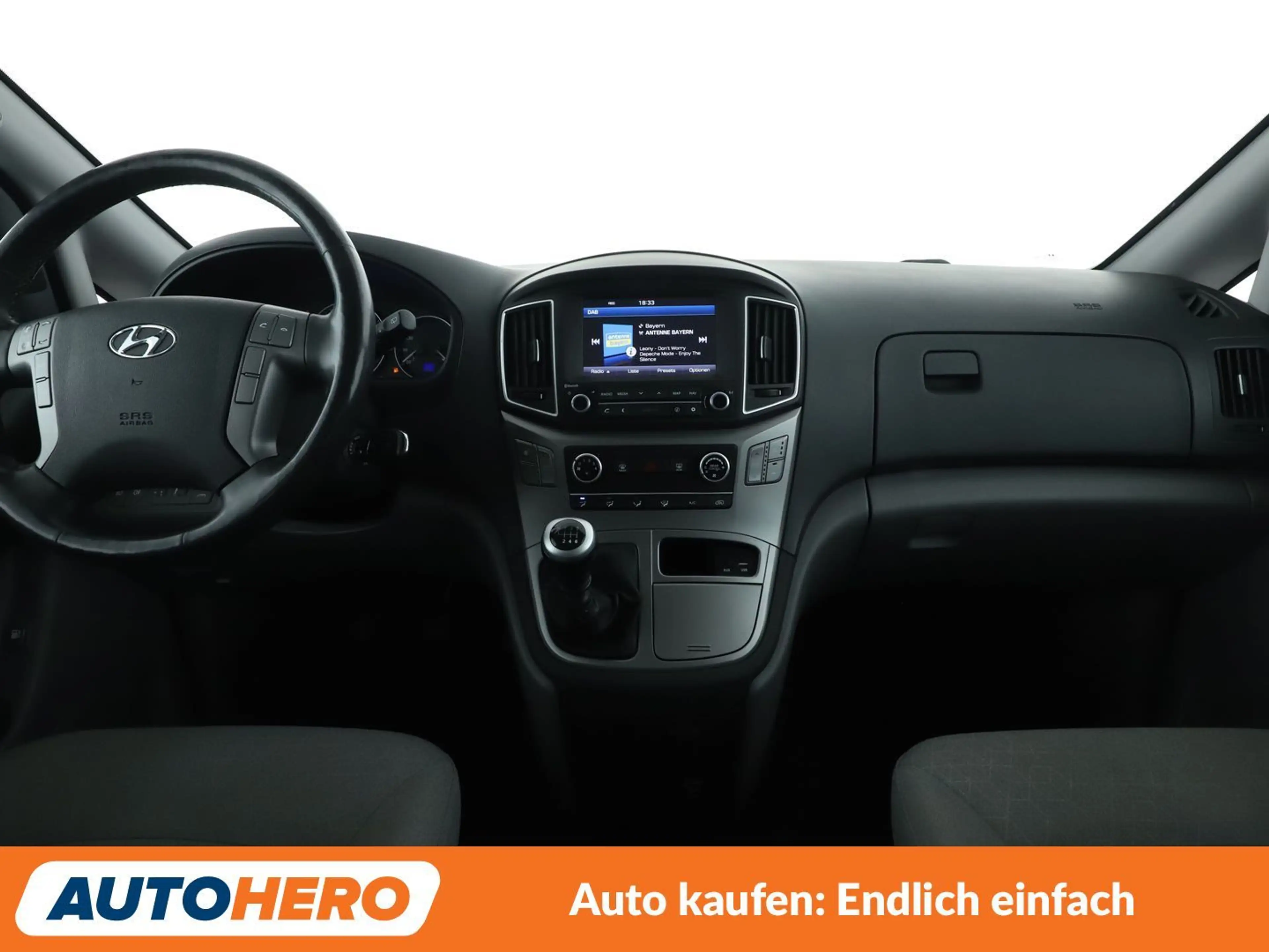 Hyundai H-1 2.5 CRDi Travel Trend*NAVI*CAM*PDC*SHZ*AHK* — photo 12