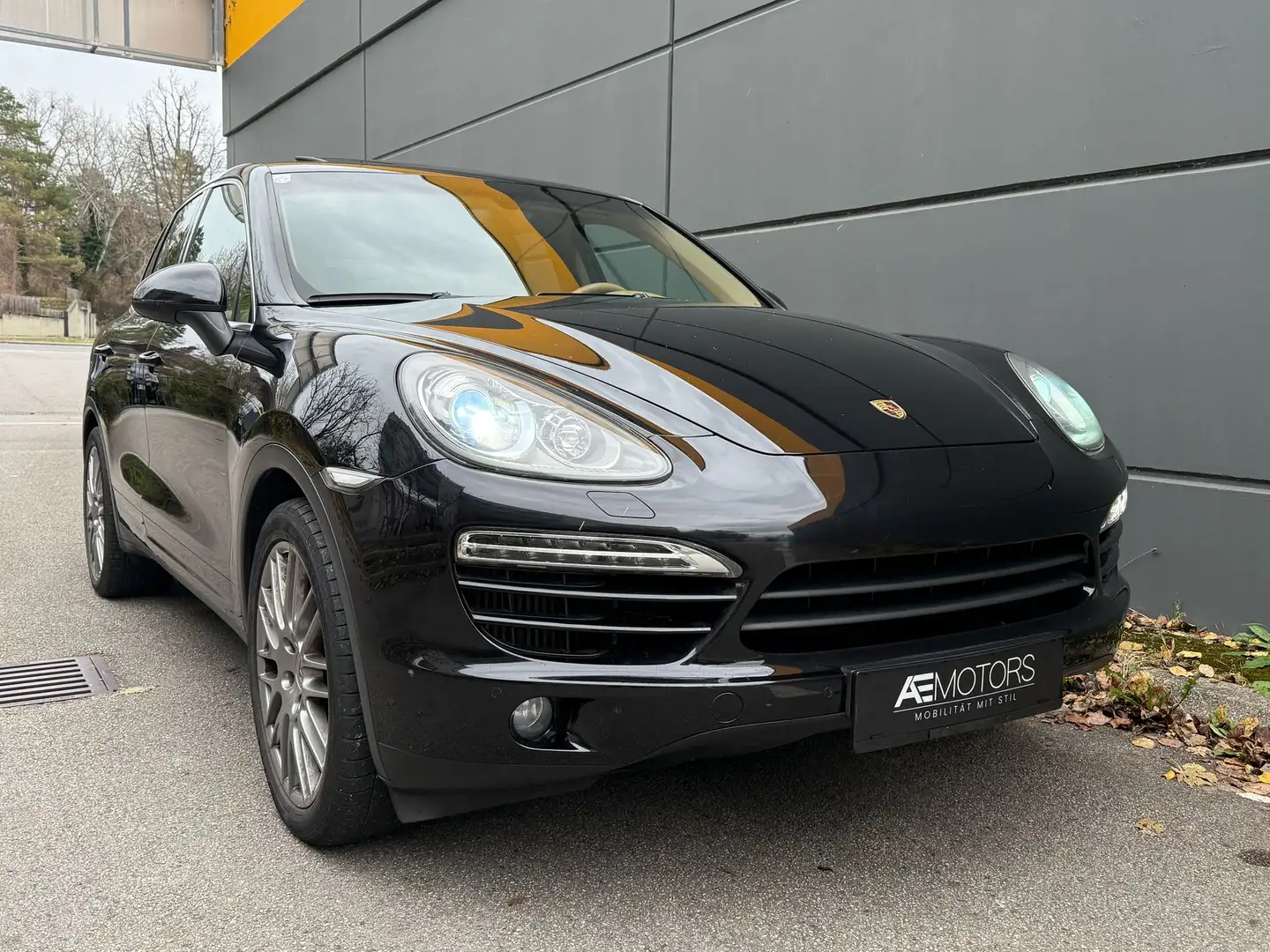 Porsche Cayenne 3.0 Diesel*NAVI*LEDER*SITZBLFT*TEMPOMAT*XENON*KRE Schwarz - 1