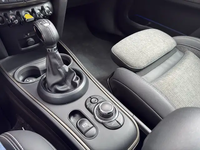 Mini Countryman view 12
