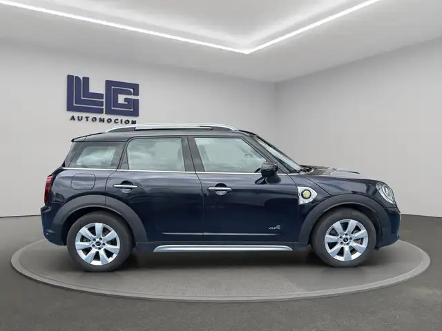 Mini Countryman view 5