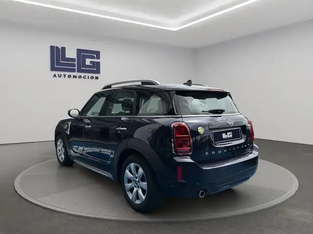 Mini Countryman view 6