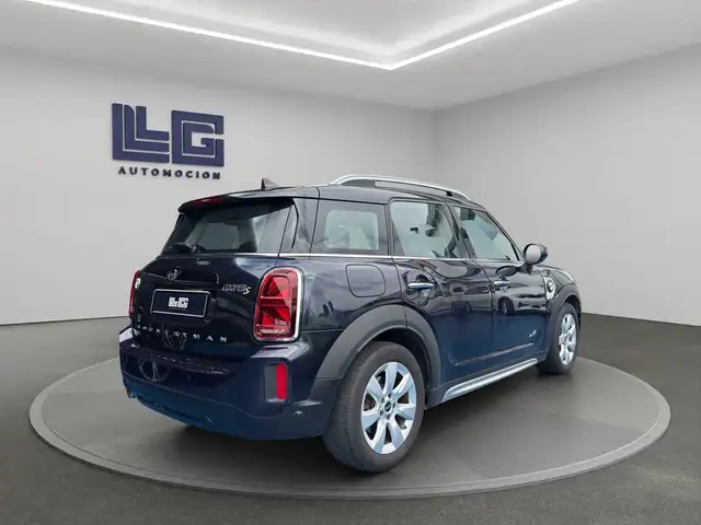 Mini Countryman view 8