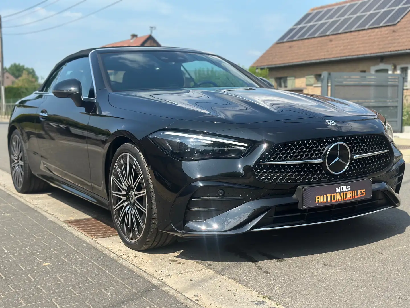 Mercedes-Benz CLE 200 Cabrio AMG Line !!!! Full !!!! Noir - 1