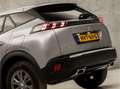 Peugeot 2008 1.2 PureTech Allure Sport Automaat (APPLE CARPLAY, Grijs - thumbnail 12