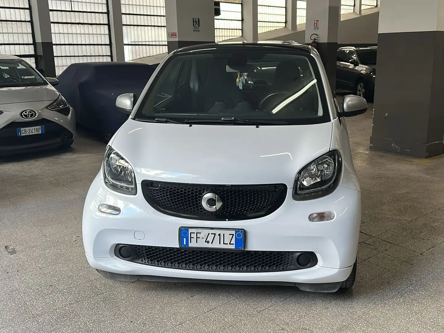 smart forTwo Fortwo 1.0 Passion 71cv twinamic Bianco - 1
