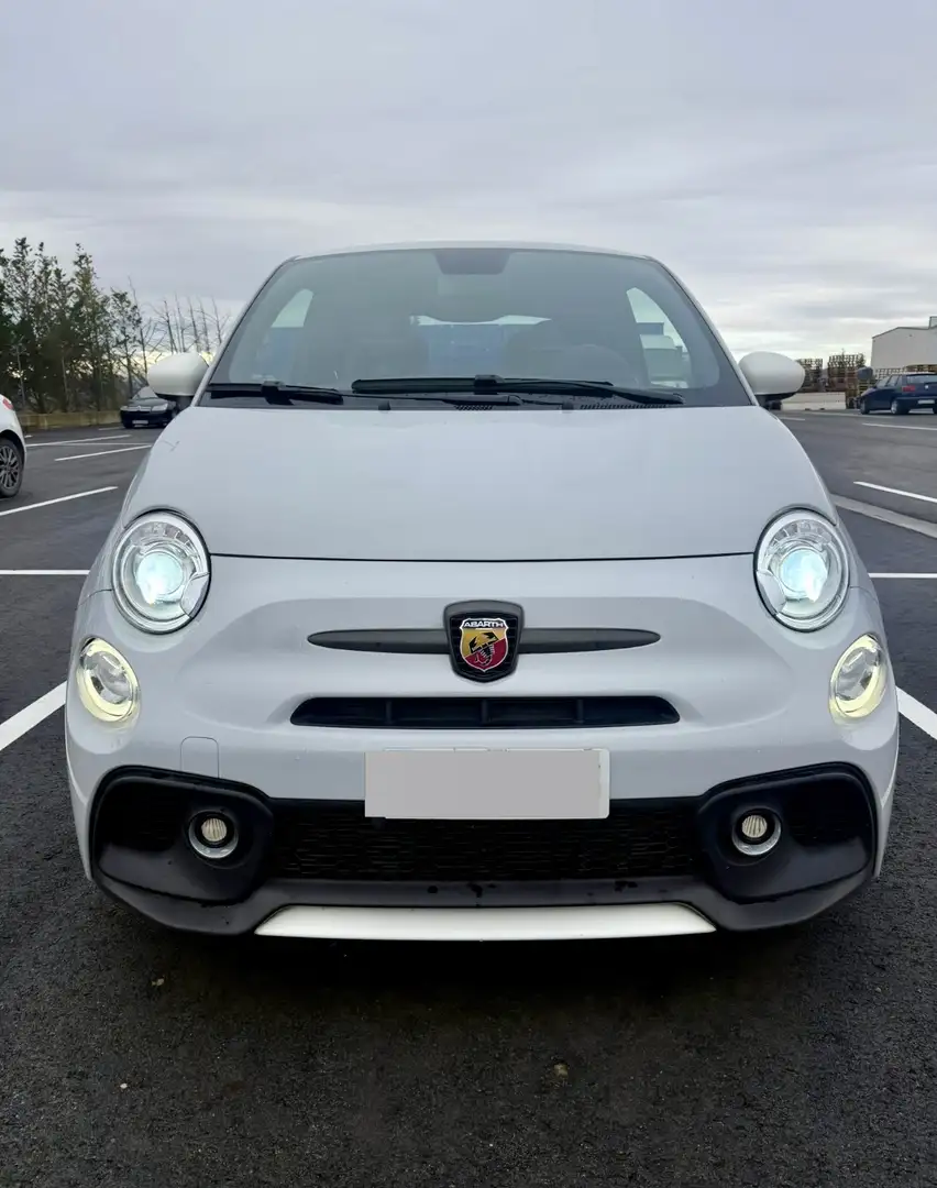 Abarth 695 1.4T JET 132KW - 1