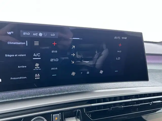 Peugeot 5008 view 12