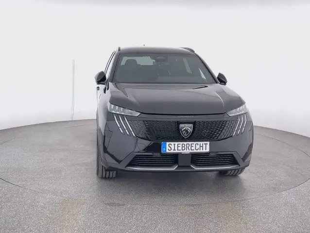 Peugeot 5008 view 2