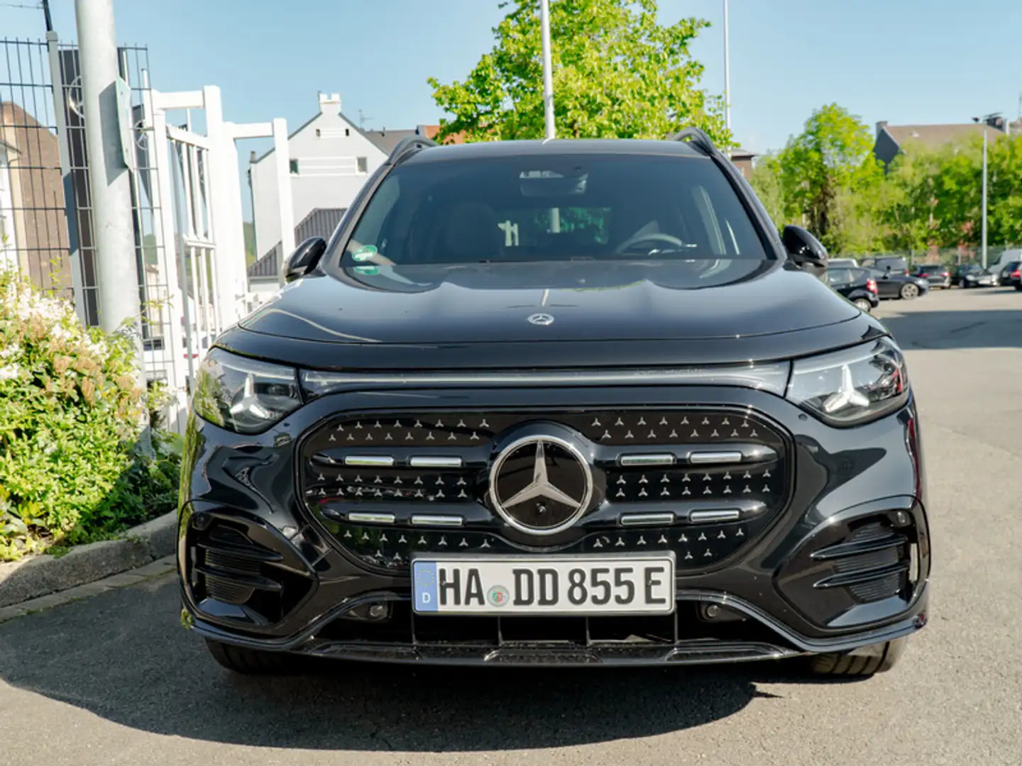 Mercedes-Benz GLB 250 + AMG-Sport-Plus/Super/Pano/AHK/7Sitzer Schwarz - 2