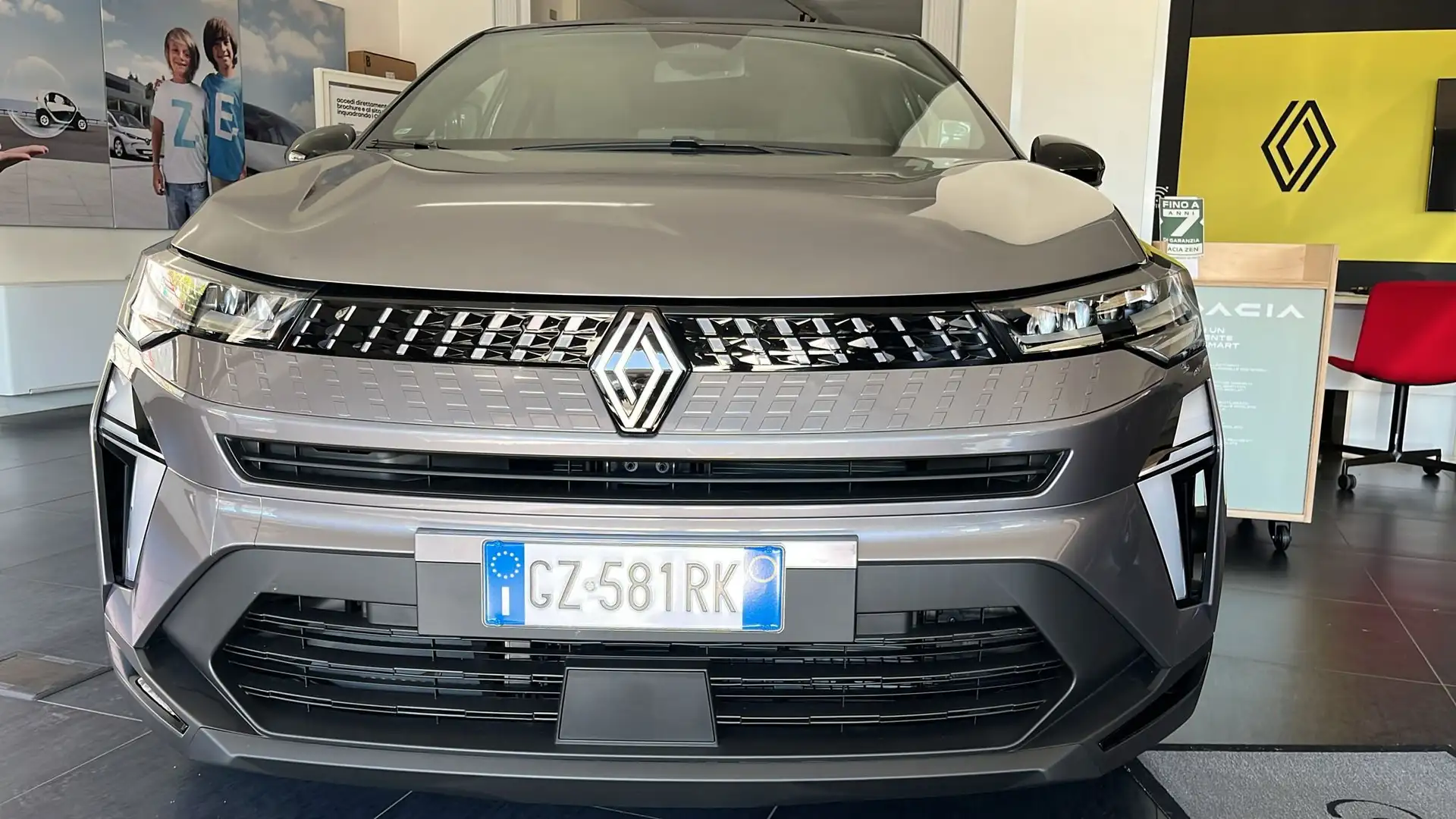 Renault Captur Captur 1.0 eco-g Techno 100cv Grigio - 1