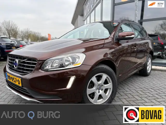Volvo XC60 2.0 D3 FWD Summum | Trekhaak | PDC | Cruise | Airc