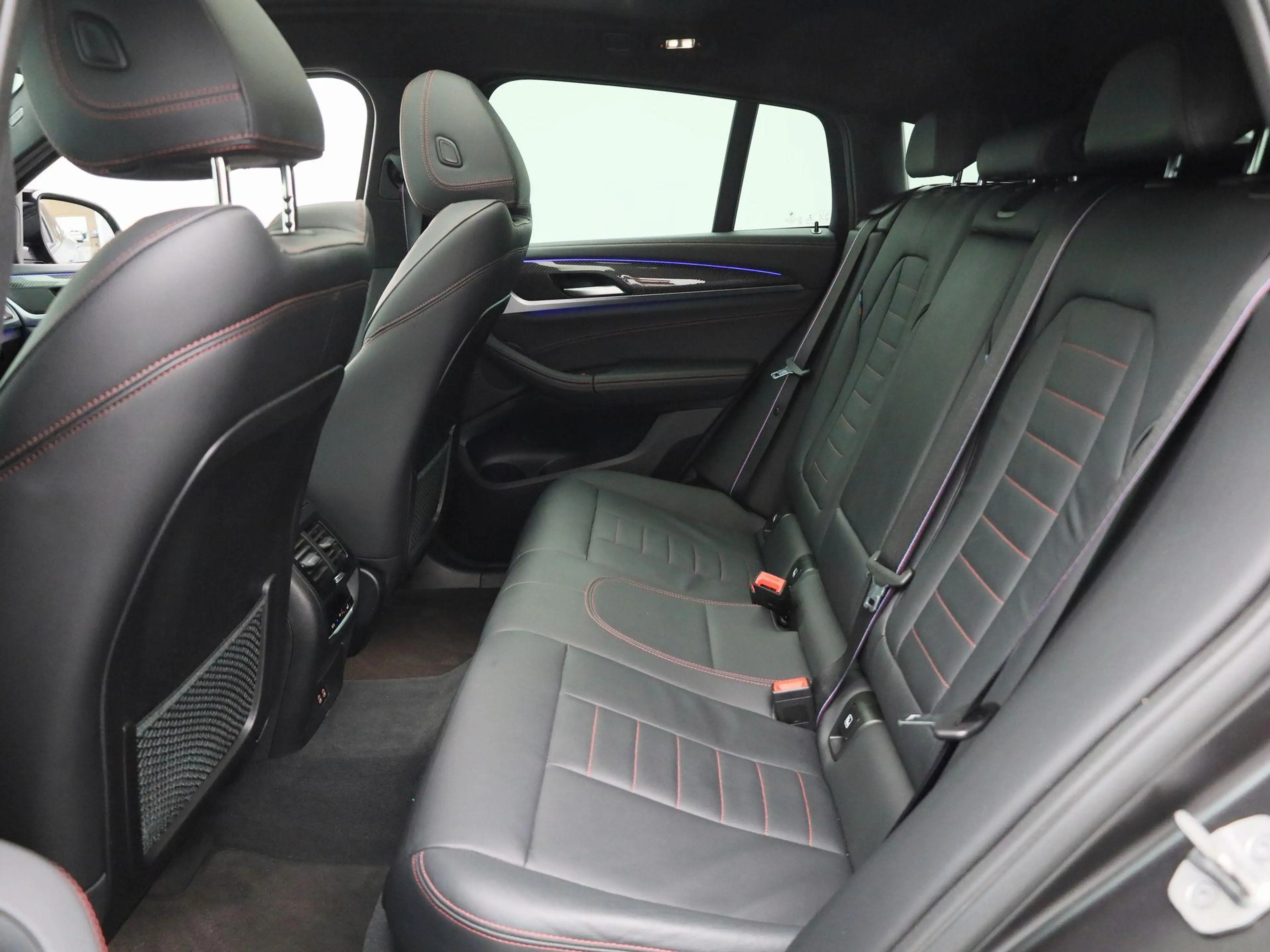 BMW X4 xDrive20i High Executive | M-Sport | Apple Carplay — photo 12