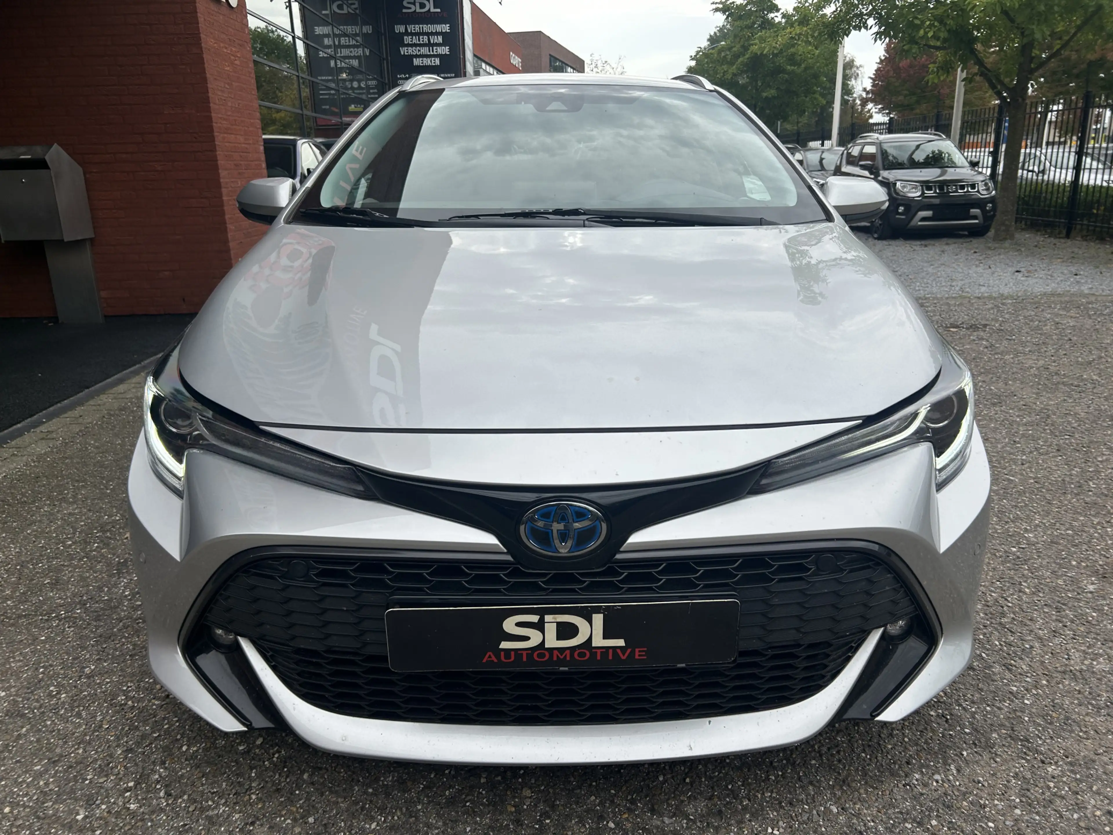 Toyota Corolla Touring Sports 1.8 Hybrid Executive // FULL LED // — photo 5