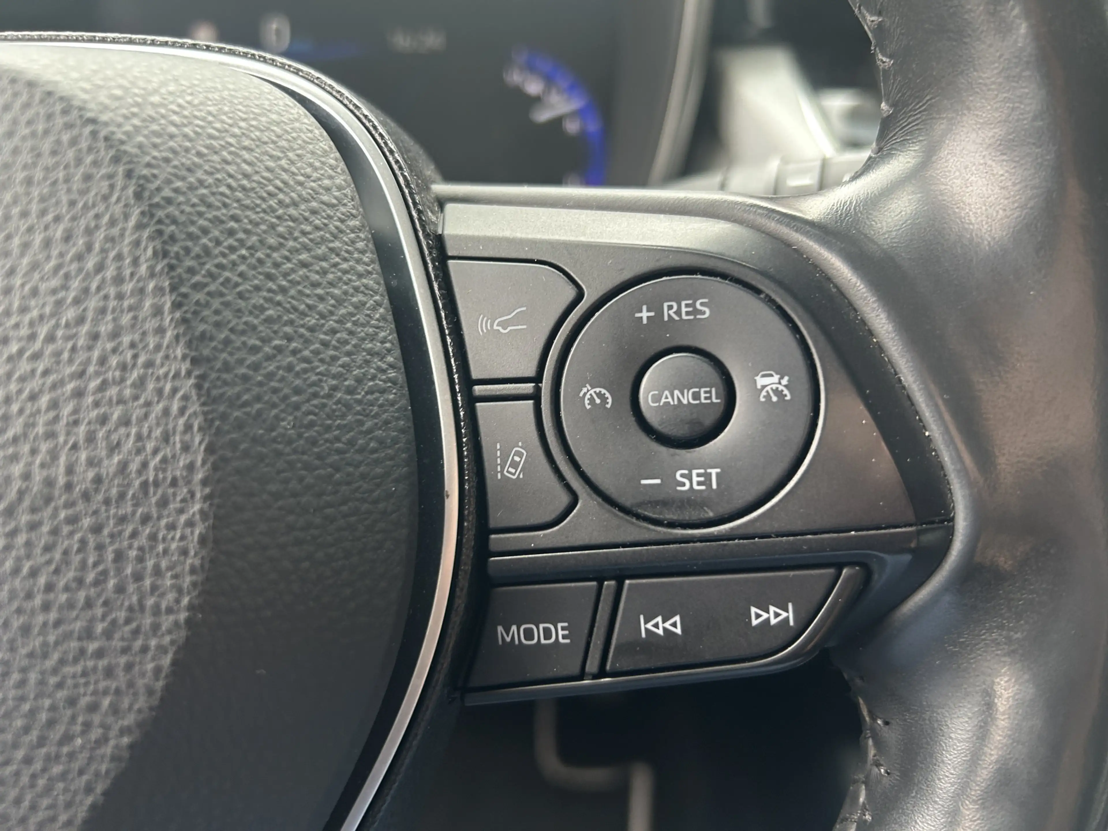 Toyota Corolla Touring Sports 1.8 Hybrid Executive // FULL LED // — photo 11