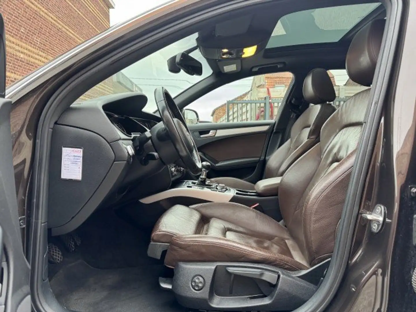 Audi A4 Audi a4 a"NIEUWSTAAT"Navi/xenon/pano/leder/oh-boek Bruin - 2