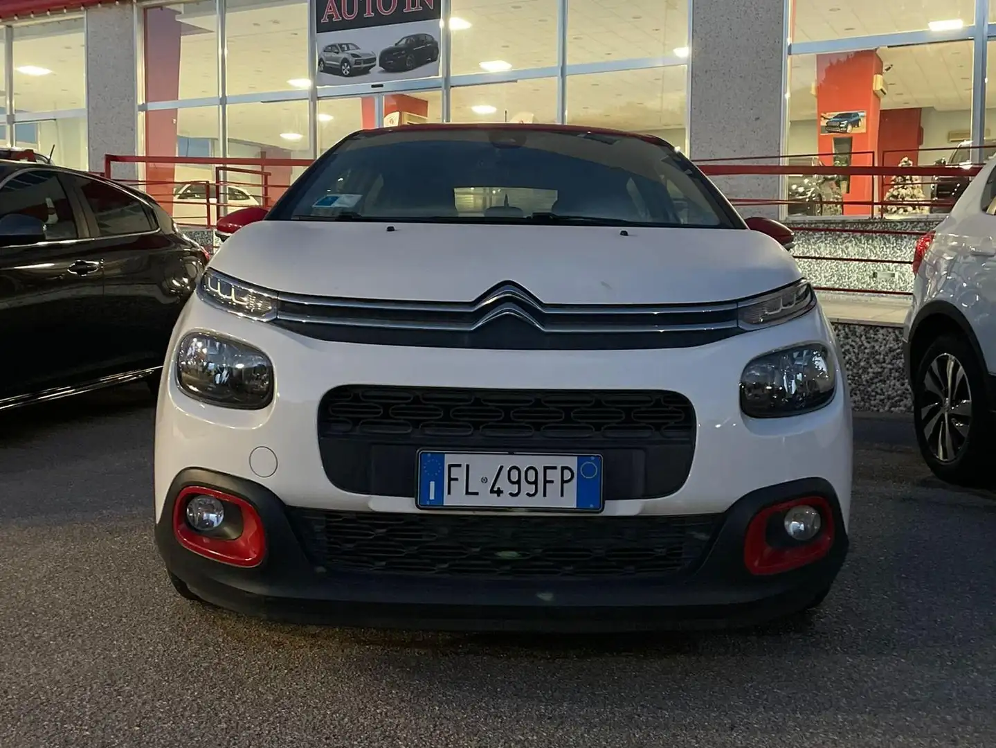 Citroen C3 C3 1.2 puretech Shine Gpl 82cv Bianco - 2