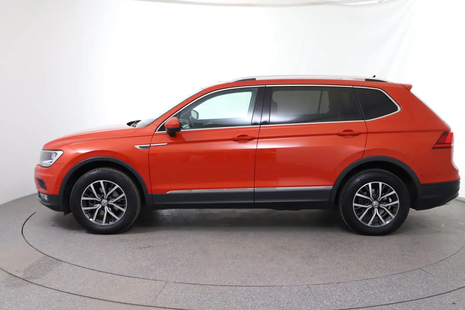 Volkswagen Tiguan Allspace Comfortline TDI Orange - 2