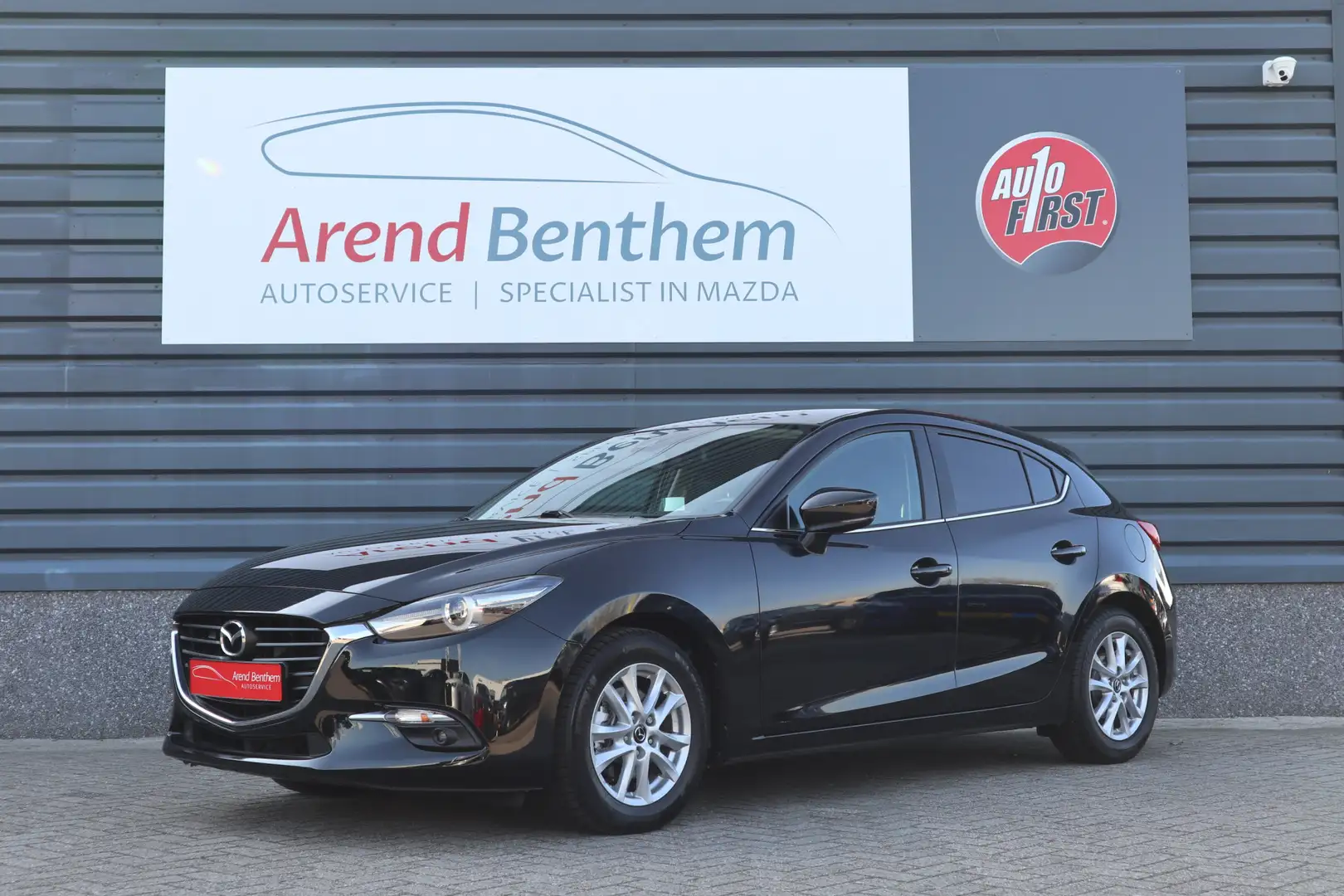 Mazda 3 2.0 SkyActiv-G 120 SkyLease+ - Head Up Display - A Zwart - 1