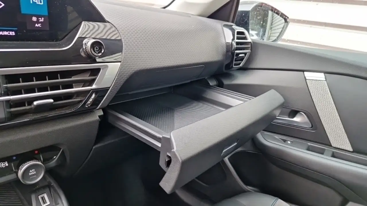 Citroen C4 Berline — photo 21
