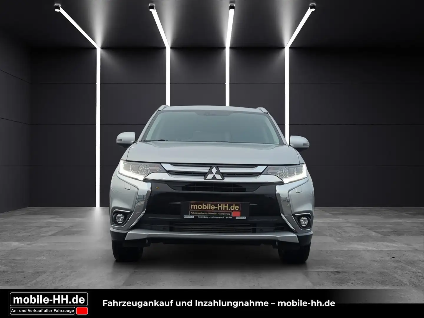 Mitsubishi Outlander Plus 4WD*360°KAMERA*BI-XENON* Silber - 2
