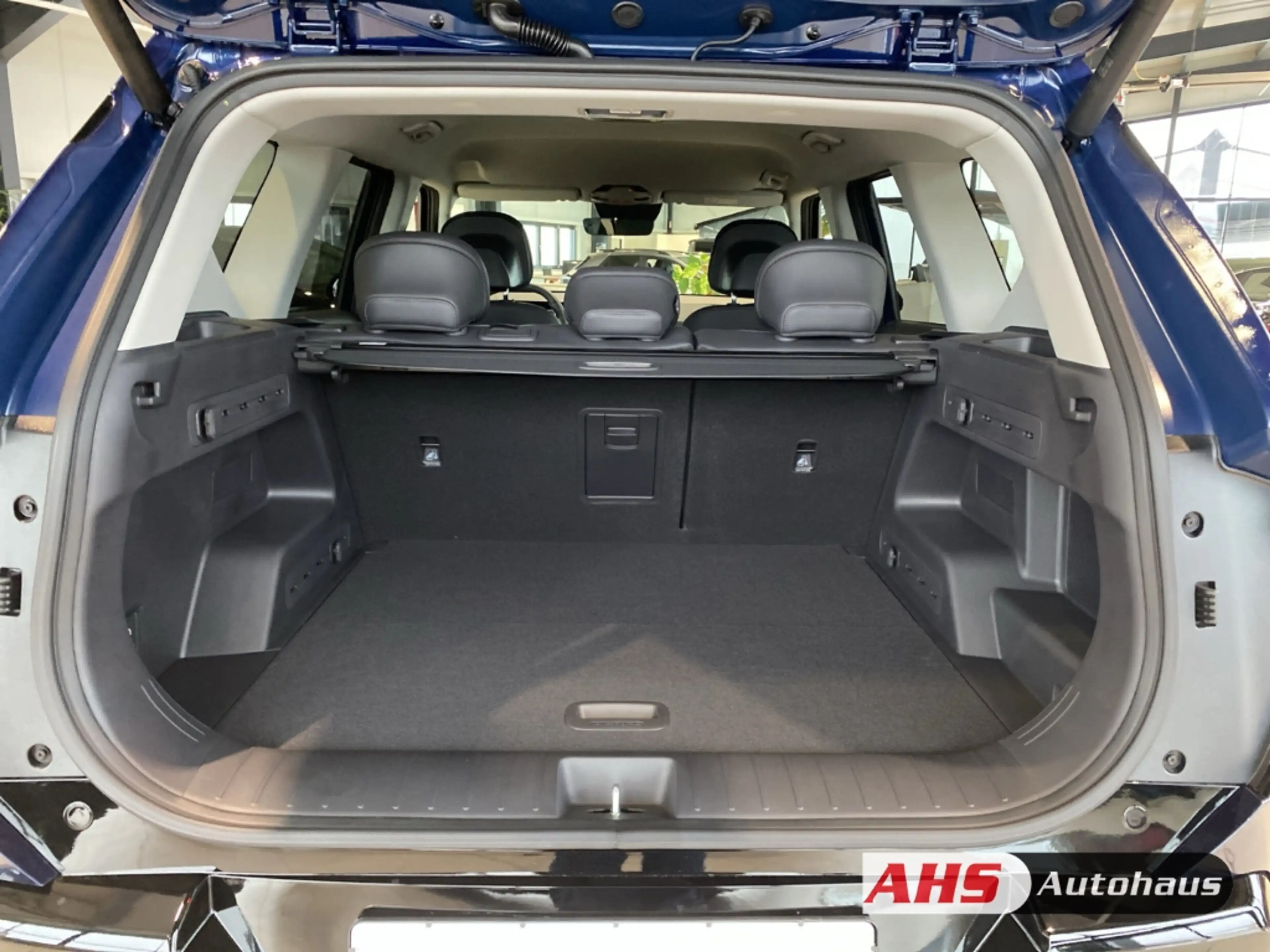 Kia EV5 160 kW Earth 81,4 Kwh LED 360 Grad Kamera Totwinke — photo 7