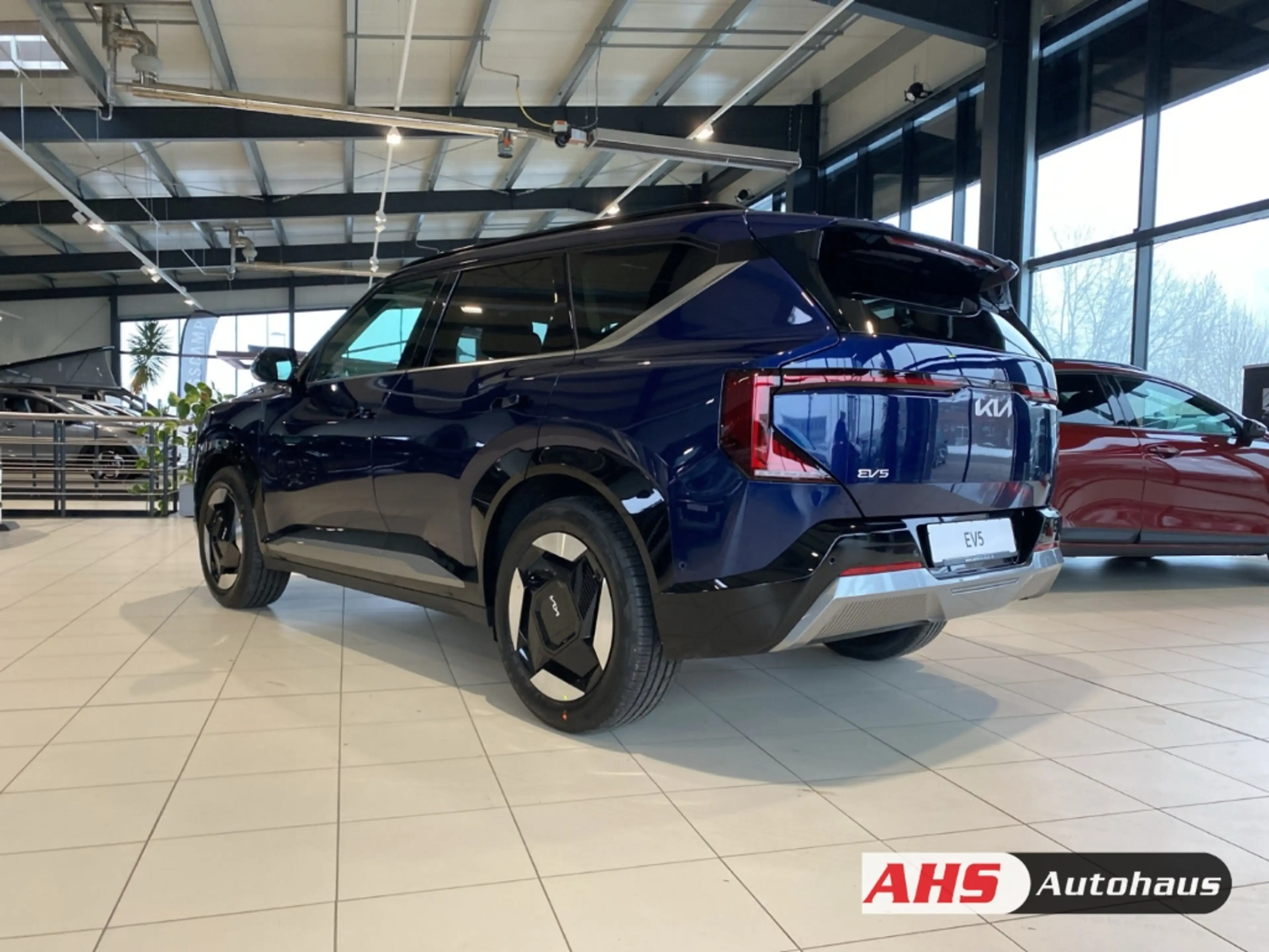 Kia EV5 160 kW Earth 81,4 Kwh LED 360 Grad Kamera Totwinke — photo 4