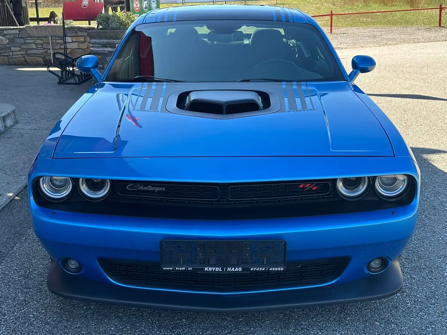 Dodge Challenger 5,7 Hemi V8 Aut. Shaker Blau - 2